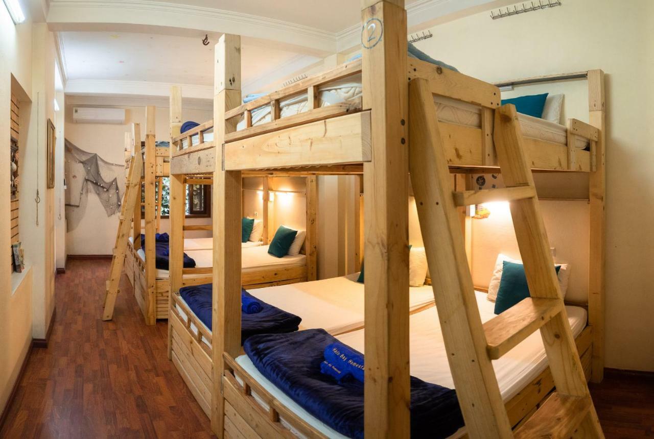 Halo Bay Homestay Ha Long Esterno foto